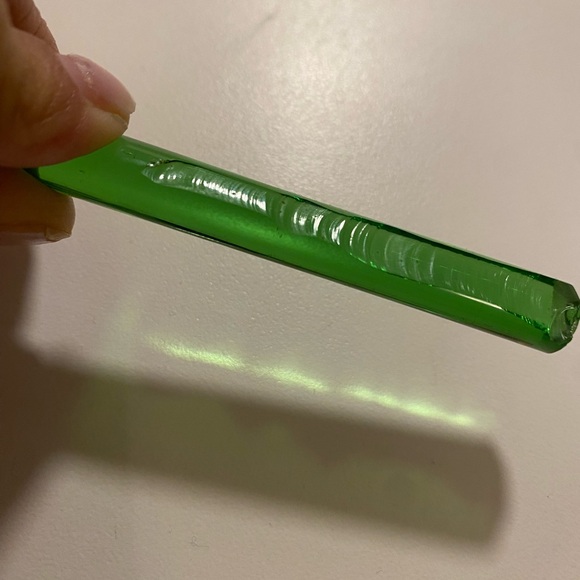 Beautiful Green Glass Flower 19” - Picture 11 of 11